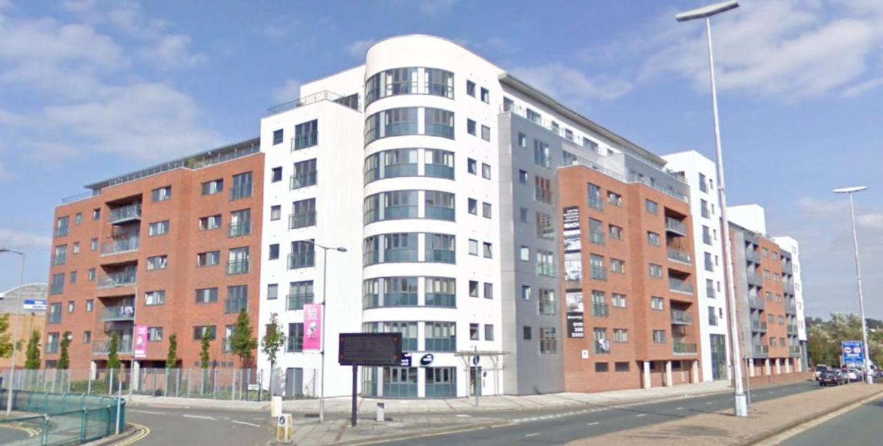Sidemersey Livings - Ground Floor 2 Bedroom W Parking Sleep Up To 6 In L3 Liverpool