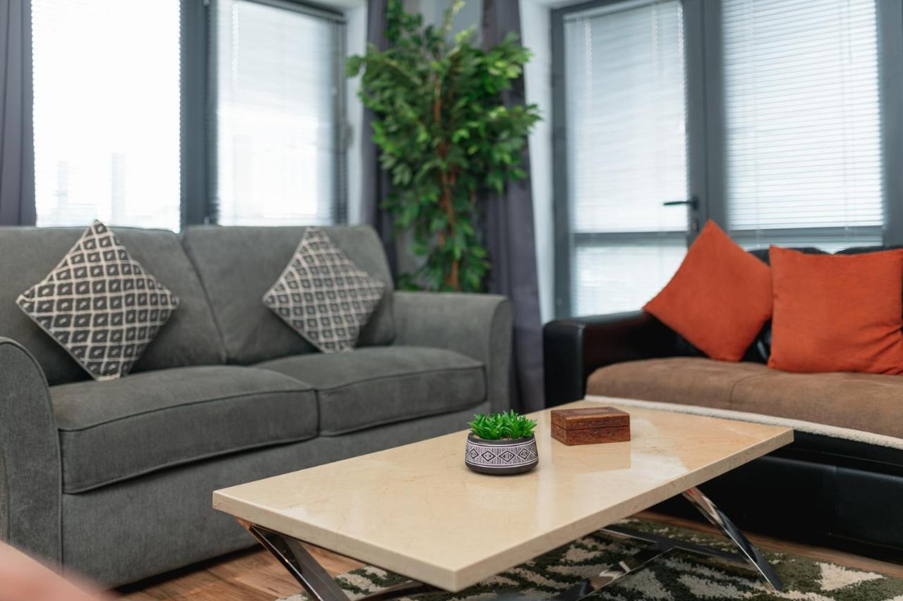 Sidemersey Livings - Ground Floor 2 Bedroom W Parking Sleep Up To 6 In L3 * Liverpool