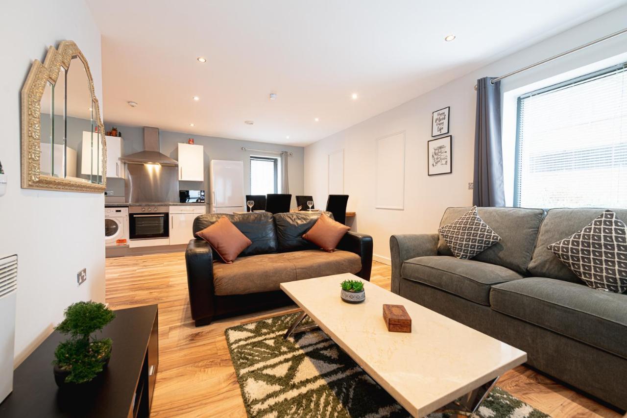 Sidemersey Livings - Ground Floor 2 Bedroom W Parking Sleep Up To 6 In L3 Apartment